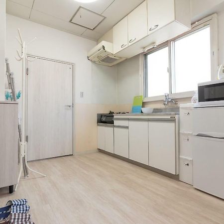 Uhome Iriya Apartment Токио Екстериор снимка